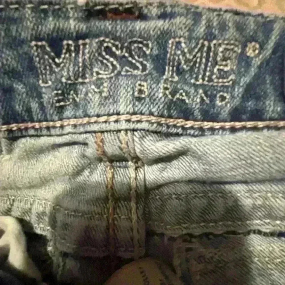 Miss Me Irene Boot Cut Low Rise Denim Jeans 28 x 32 Western Distressed Rodeo - Picture 5 of 12